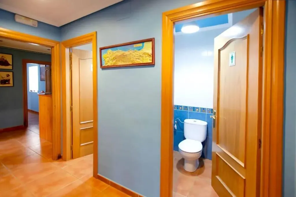 ALBERGUE EL CANTARO - Solo Peregrino con Credencial-1